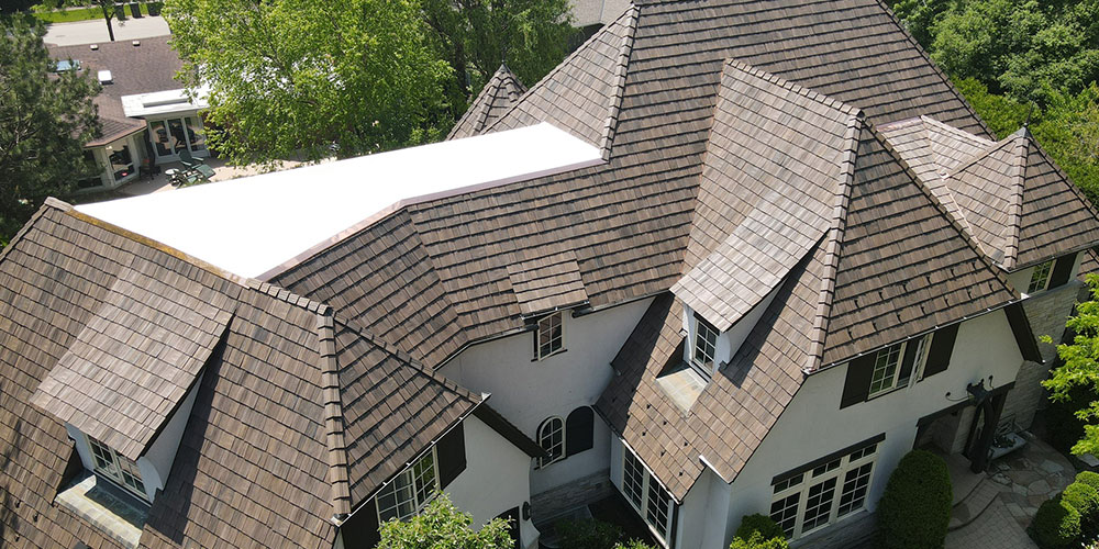 Synthetic Cedar Shake Brava Roof l0