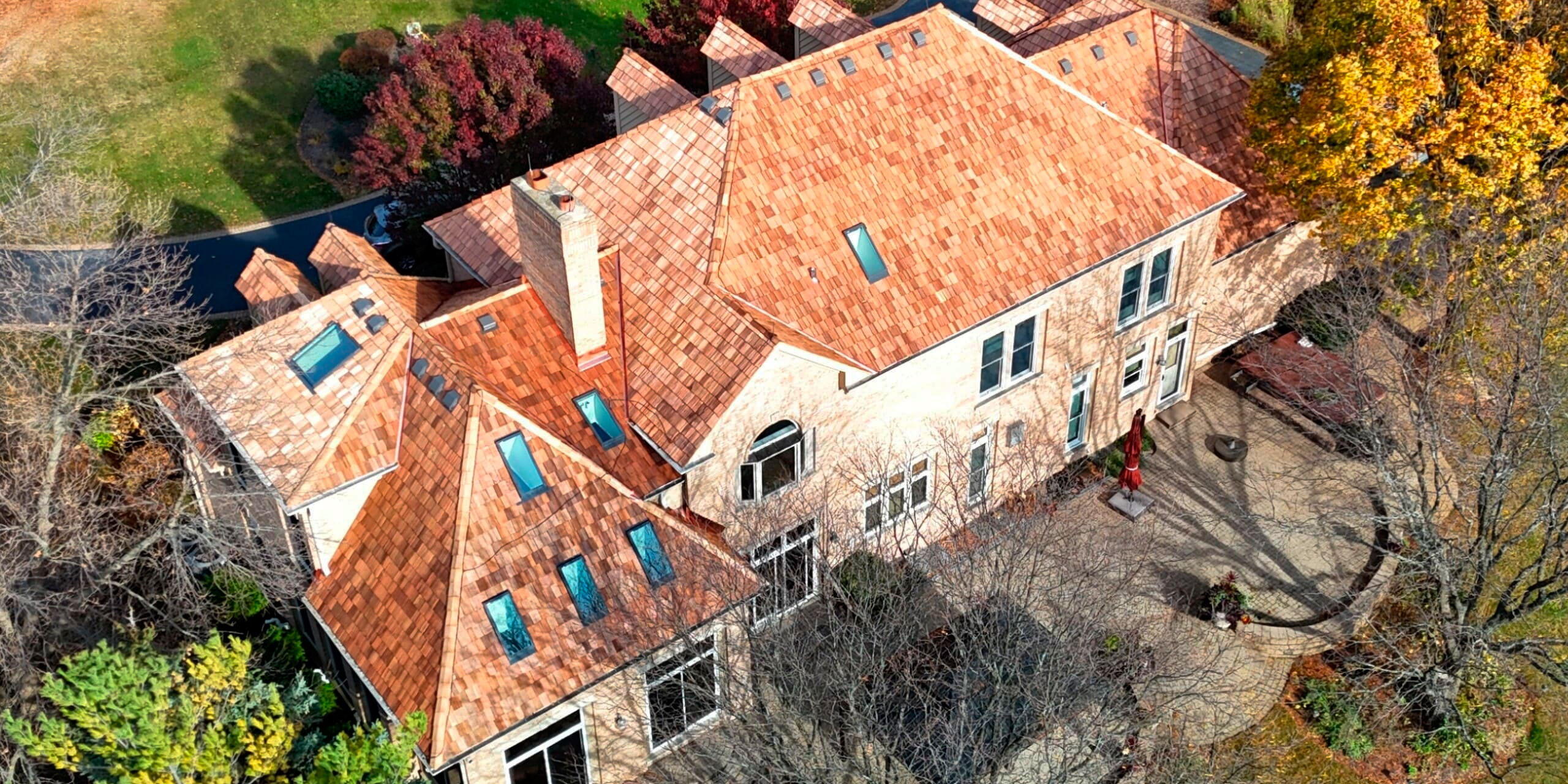 Residential Cedar Roofing   in Chicagol1