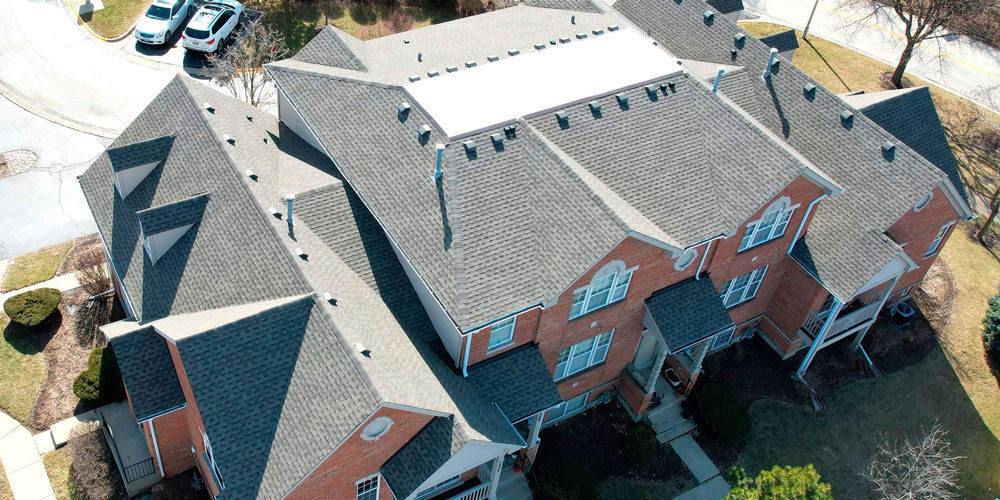 Residential Flat Roofing  in Chicago  l4